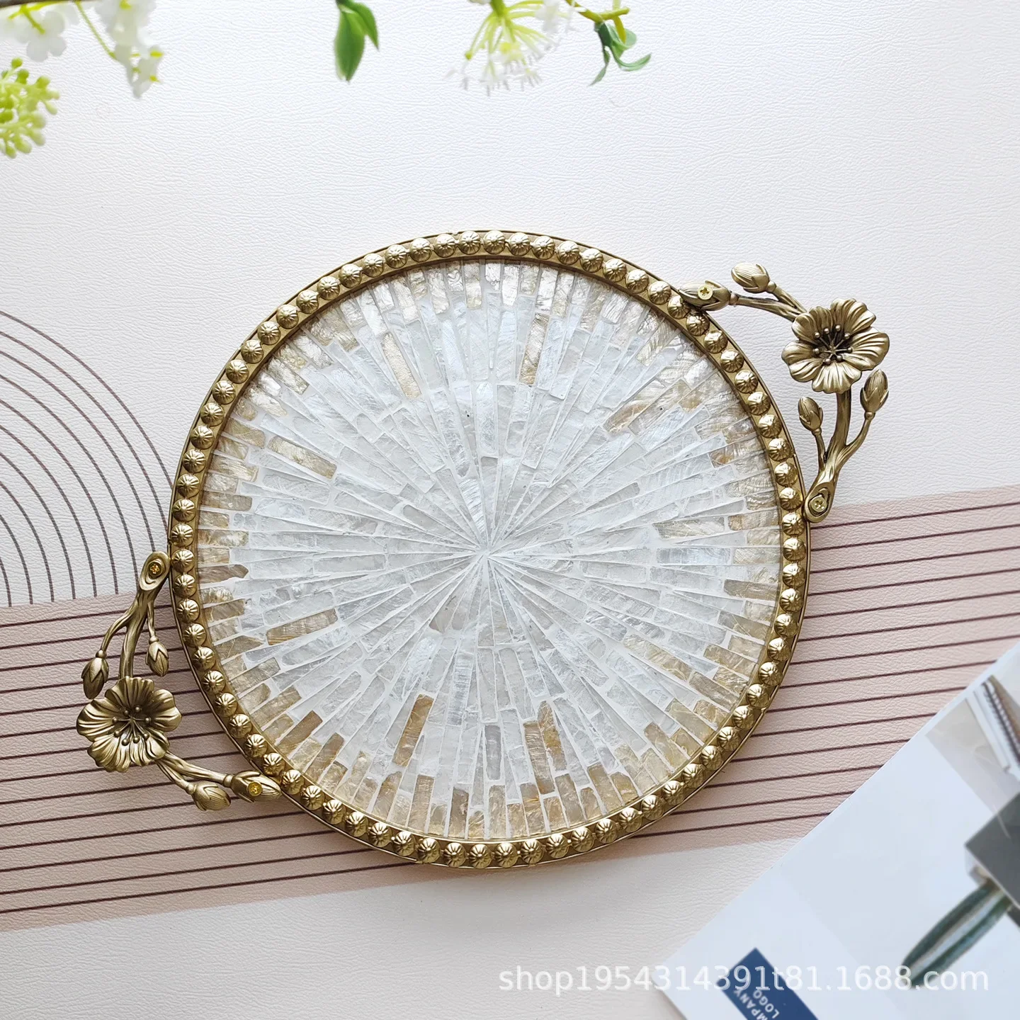 b7- new Chinese retro light lu - огляд і ціна Luxury Skincare Tray